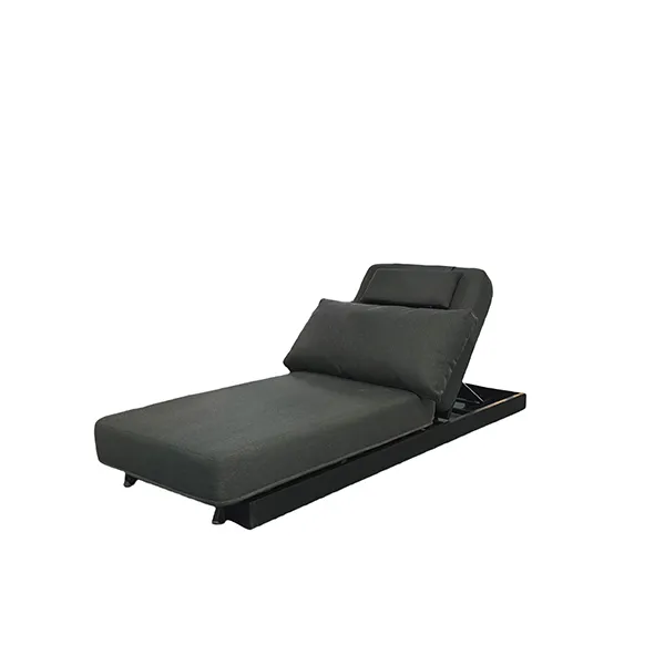 2.Black aluminum adjustable outdoor Chaise Lounge