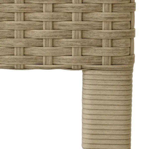 4.Contemporary Chaise Lounge Sturdy Frame and Soft Cushion