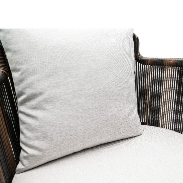 4.Trendy Rattan Dining Set For 2