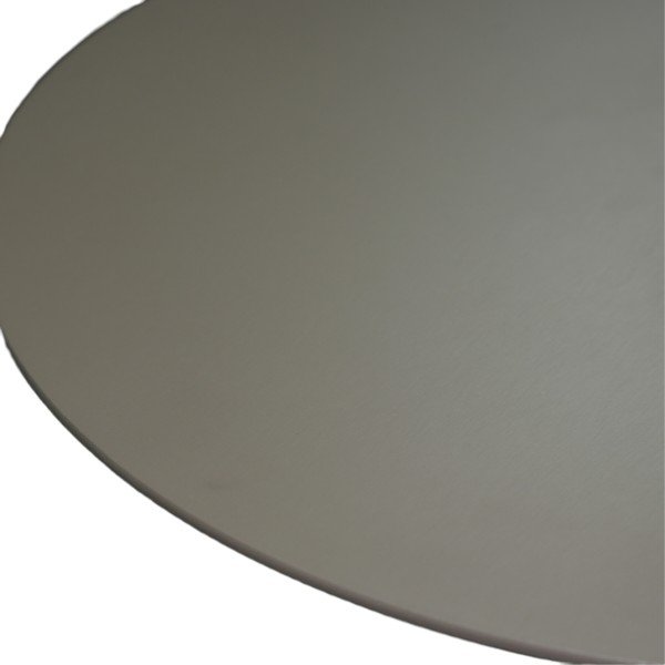 Chic Outdoor Dining Set table top