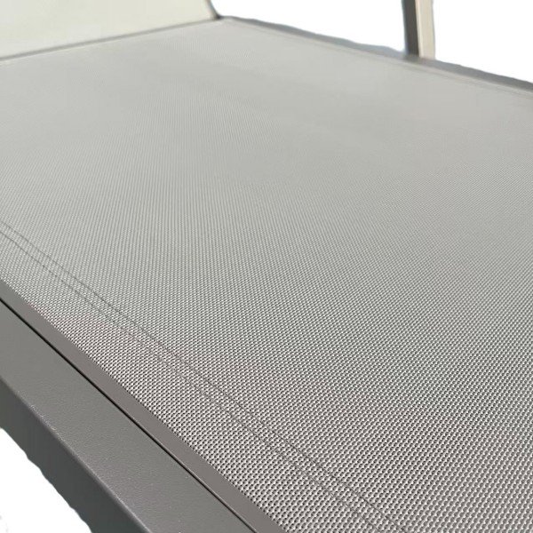 4.Modern Aluminum Chaise Lounge Chair with Wheels